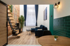 Budapest Serenity Suites - Blue